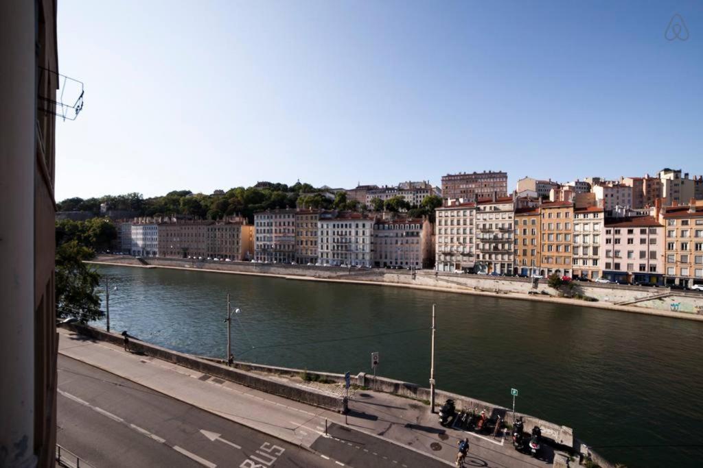 Renovated apartment Saône view in the heart of the historic district Lyon Exterior foto